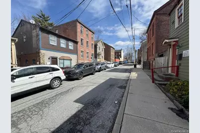 22 E Parmenter Street, Newburgh, NY 12550 - Photo 7