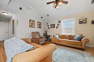 577 Waukena Ave, Oceanside, NY 11572 - Photo 19