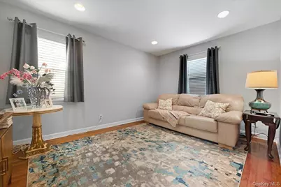 577 Waukena Avenue, Oceanside, NY 11572 - Photo 17