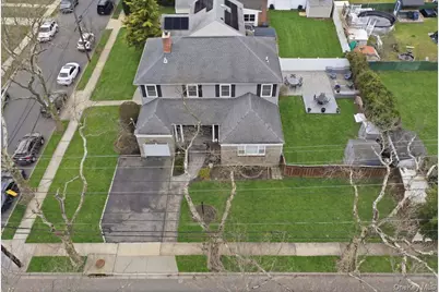 577 Waukena Avenue, Oceanside, NY 11572 - Photo 41