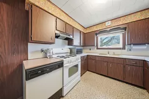 6 Harold St, Port Jervis, NY 12771 - Photo 11