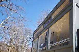 611 N Clove Rd, Millbrook, NY 12545 - Photo 7