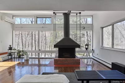 611 N Clove Road, Millbrook, NY 12545 - Photo 15