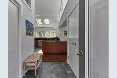 611 N Clove Road, Millbrook, NY 12545 - Photo 9