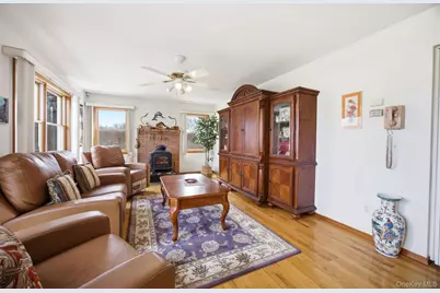 1450 McCann Lane, Riverhead, NY 11944 - Photo 21