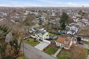 68 Fuller Ave, Islip, NY 11751 - Photo 27