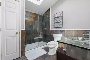 68 Fuller Ave, Islip, NY 11751 - Photo 19