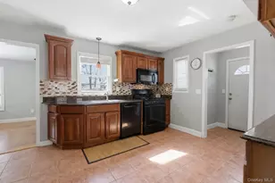 68 Fuller Ave, Islip, NY 11751 - Photo 7