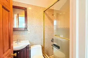 [Address not provided], Richmond Hill, NY 11419 - Photo 11