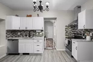 18 Gilchrest Rd, Congers, NY 10920 - Photo 9