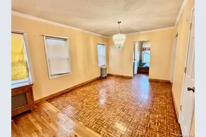 194-19 115th Avenue, Saint Albans, NY 11412 - Photo 5