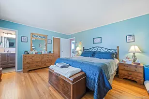 268 W Shore Dr, Massapequa, NY 11758 - Photo 37