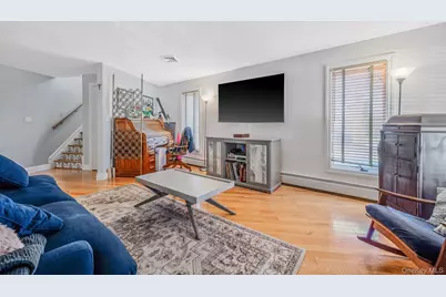 268 W Shore Drive, Massapequa, NY 11758 - Photo 25