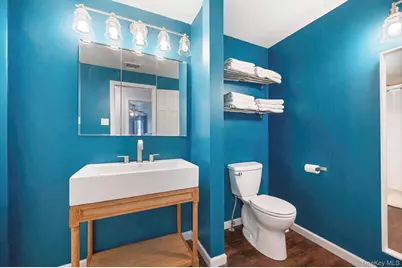 268 W Shore Drive, Massapequa, NY 11758 - Photo 17