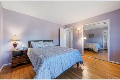 268 W Shore Drive, Massapequa, NY 11758 - Photo 35
