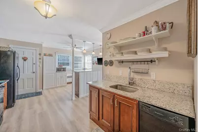 268 W Shore Drive, Massapequa, NY 11758 - Photo 9