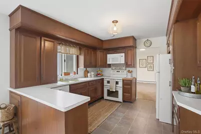 2320 Glasco Turnpike, Woodstock, NY 12498 - Photo 11