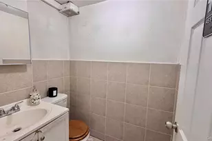 106-15 Guy R Brewer Blvd, Jamaica, NY 11433 - Photo 19