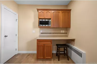 8511 Sutter Avenue, Ozone Park, NY 11417 - Photo 9