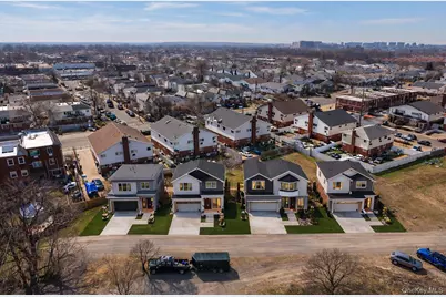 82-22 S Conduit Avenue, Howard Beach, NY 11414 - Photo 3