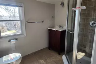 610 Bermuda Rd, West Babylon, NY 11704 - Photo 15