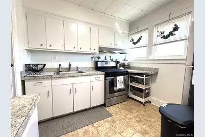 58 Illinois Avenue #Top Floor, Long Beach, NY 11561 - Photo 7