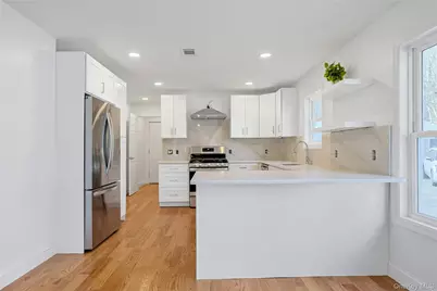 13 Richard Street, Sloatsburg, NY 10974 - Photo 7