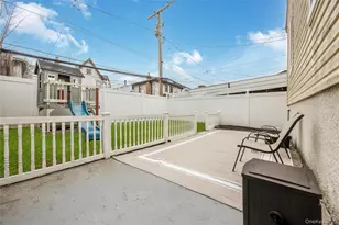 149 W Market St, Long Beach, NY 11561 - Photo 5