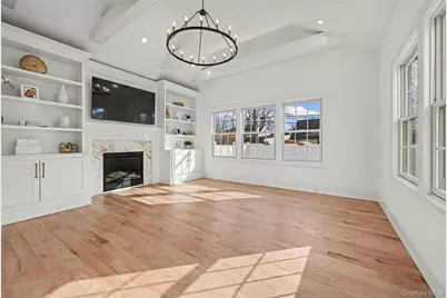 27 Grape Lane, Hicksville, NY 11801 - Photo 17