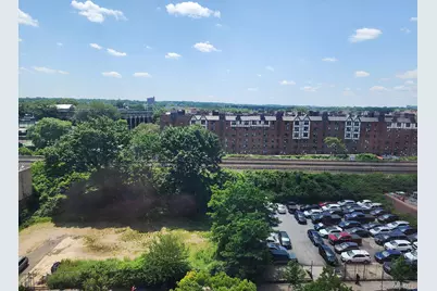 70-25 Yellowstone Boulevard #10Q, Forest Hills, NY 11375 - Photo 9