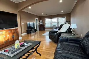 4 Vining St, Centereach, NY 11720 - Photo 17