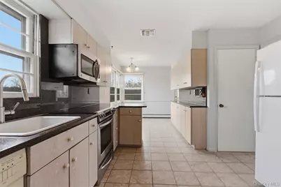 27 Allapartus Circle, Ossining, NY 10562 - Photo 13