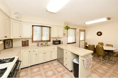 49-51 Albert Drive, Monsey, NY 10952 - Photo 21