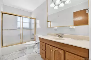 62-01 Douglaston Pkwy, Douglaston, NY 11362 - Photo 17