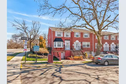 62-01 Douglaston Parkway, Douglaston, NY 11362 - Photo 3