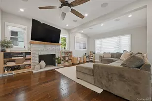 98 Vincent Pl, Lynbrook, NY 11563 - Photo 5