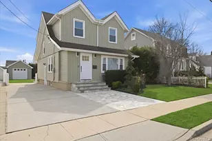 98 Vincent Pl, Lynbrook, NY 11563 - Photo 3