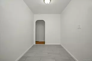 2685 Creston St, Bronx, NY 10468 - Photo 15