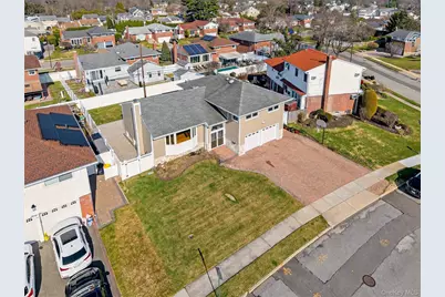 38 S Oaks Boulevard, Plainview, NY 11803 - Photo 47