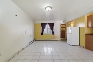 2925 Wallace Ave, Bronx, NY 10467 - Photo 29