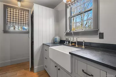 259 Westchester Avenue, Pound Ridge, NY 10576 - Photo 15