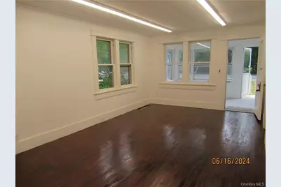 82 North Road, Bloomingburg, NY 12721 - Photo 3