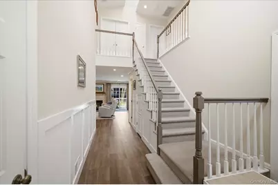 7 Monitor Road, Smithtown, NY 11787 - Photo 3