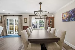 7 Monitor Rd, Smithtown, NY 11787 - Photo 9