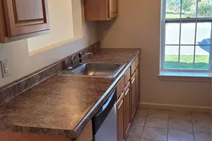 266 Ruth Ct, Middletown, NY 10940 - Photo 3