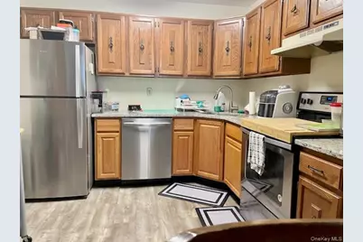 112 Birchwood Road, Coram, NY 11727 - Photo 3