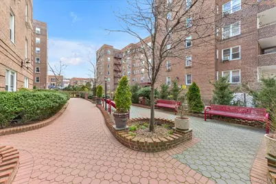 9941 64th Avenue #E11, Rego Park, NY 11374 - Photo 17