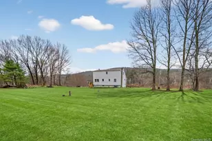 36 Sleepy Hollow Rd, Port Jervis, NY 12771 - Photo 31