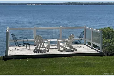 1429 Peconic Bay Boulevard, Jamesport, NY 11947 - Photo 33
