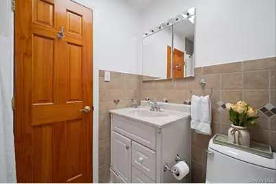 6923 66th Drive, Middle Village, NY 11379 - Photo 9